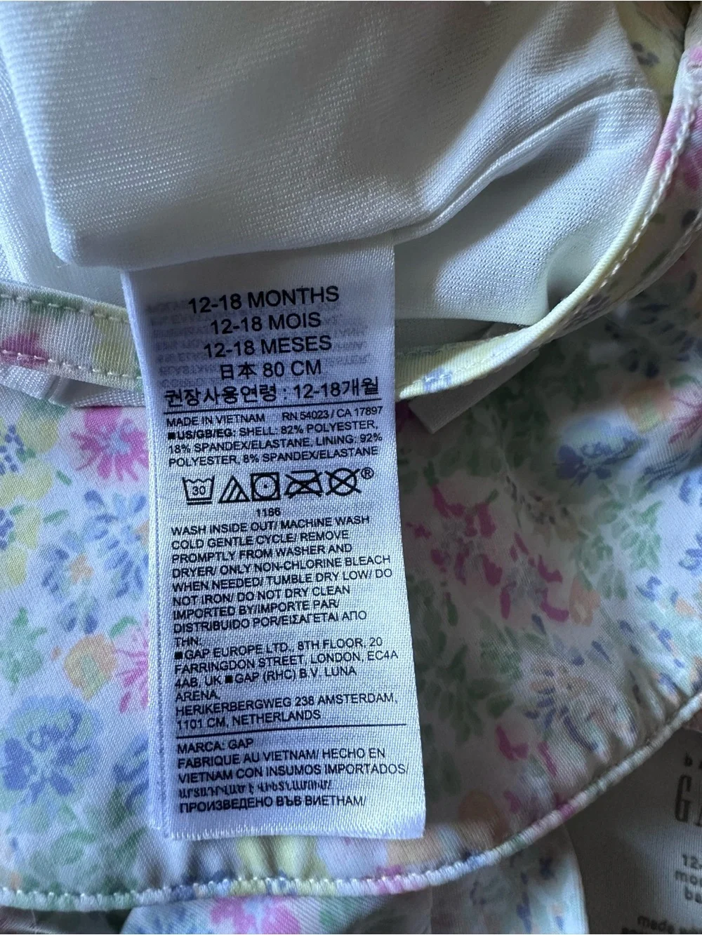 GAP Floral Long-Sleeve One-Piece swimsuit with Matching Sun Hat